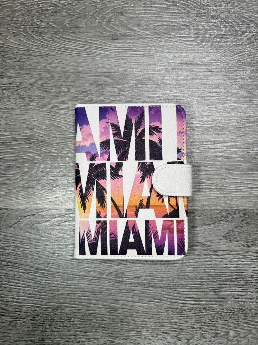 Robin Ruth - Miami Beach Sunset Passport Holder / Cover, with Card Holders - NWT